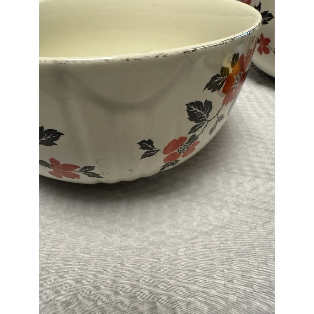 Vintage Poppy Hall Ceramic 3 Piece Bowl Set 8.75